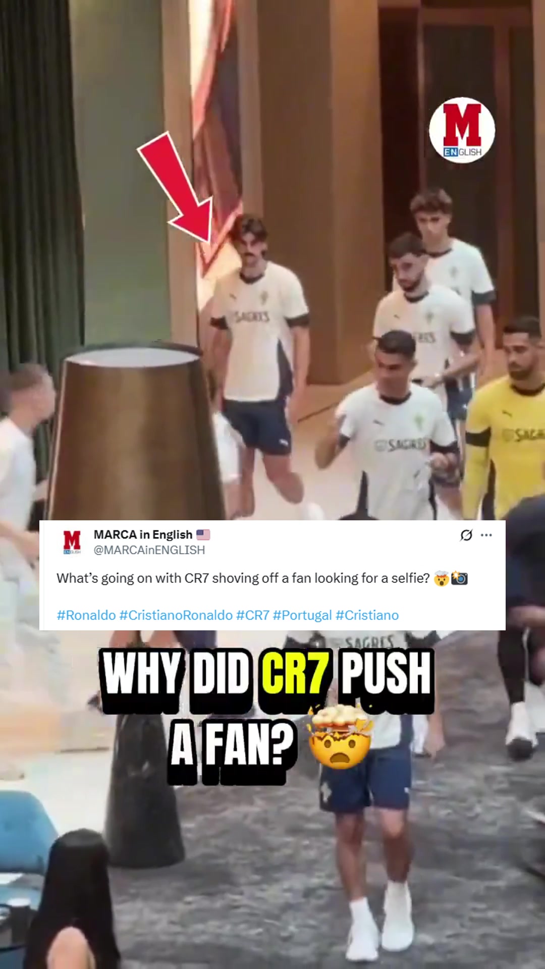 pp电子-此前C罗推开想合影的球迷,唇语专家:C罗很生气,还说了f**k off