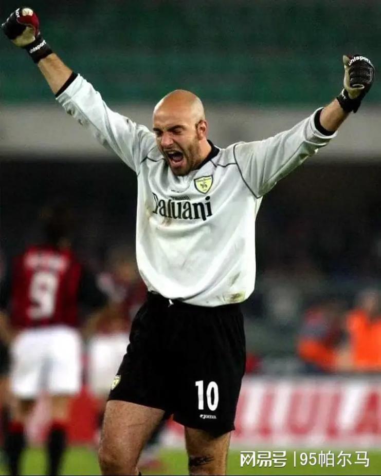 pp电子官网-穿10号的门将,在罗马熬不出头,在意甲踢2个赛季好球,37岁退役